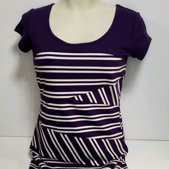 Guess Dresses & Skirts - Guess Purple Patterned Dress
